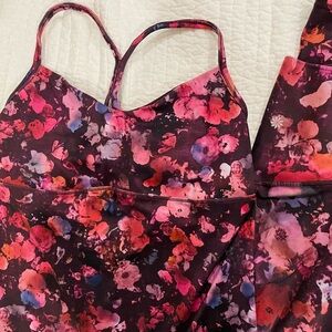 Athleta Vinyasa Floral Print bra top size medium like new